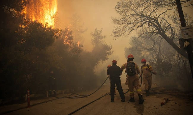 Συλλυπητήρια και από την ρωσική πρεσβεία για τους νεκρούς από τις φωτιές